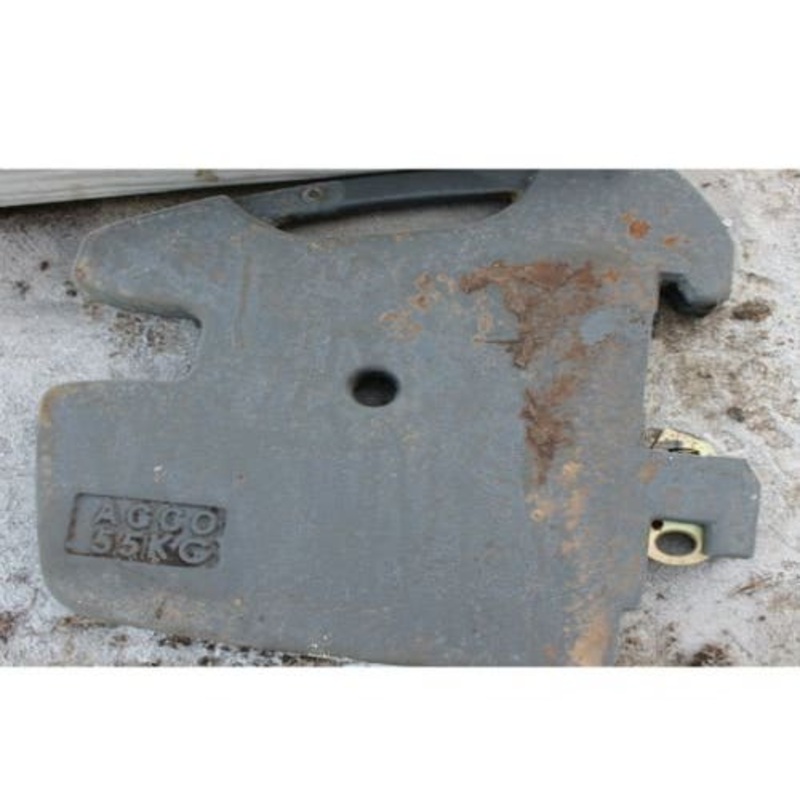 Used Suitcase Weight fits Massey Ferguson 5455 5460 5465 7475 8670 8680 8690 8727 8730 8732 8735 8737 fits Challenger fits AGCO 3784628M93 30012013