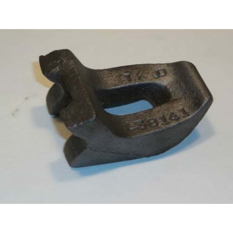 Used Wheel Clamp fits John Deere 1530 1640 2030 2040 2140 2240 2350 2355 2550 2555 2750 2755 2840 2940 2950 2955 3040 3055 3140 3150 3155 3255 L38141