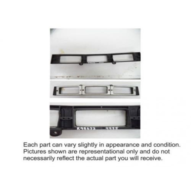 Used Front Light Support fits John Deere 4055 4255 4455 R98632