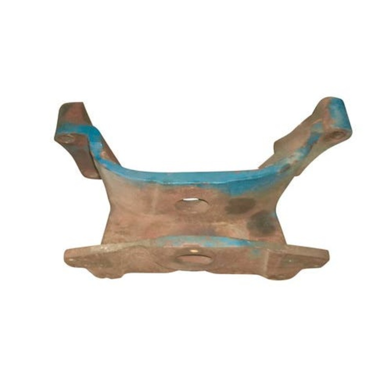 Used Front Axle Support fits Ford 2000 2100 2110 2120 2150 2310 2600 2610 2810 2910 3000 3100 3110 3120 3150 3310 3600 3610 3900 3910 D3NN3A042D