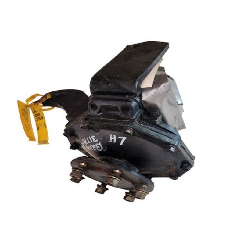 Used Outboard Assembly - Left Hand fits Kubota B1700 B2100 B2400 6C040-56317 6C040-56213 6C040-56210 6C040-56317 6C040-56310 6C140-56372