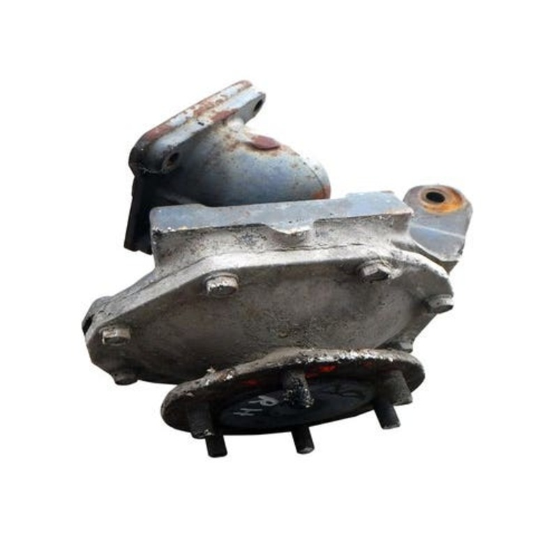 Used Outboard Assembly - Right Hand fits Kubota B2320 B2620 B2920 B7410 B7510 B7610 6C120-56323 6C190-56210 6A320-57310 6A100-57300 6C120-56324