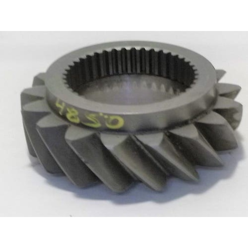 Used MFWD Helical Gear fits John Deere 4555 4560 4650 4755 4760 4850 4955 4960 R71317