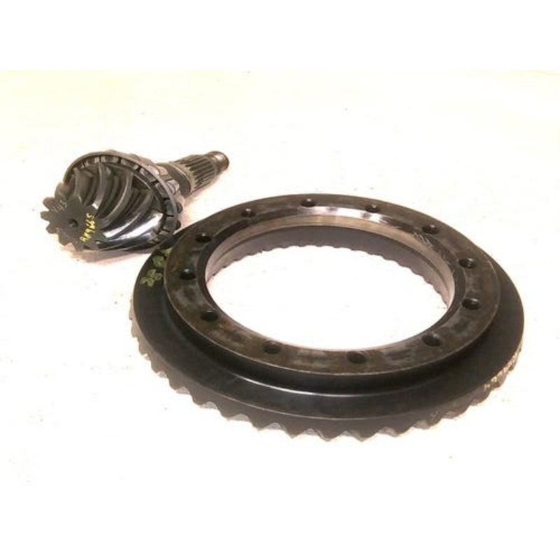 Used MFWD Ring Gear & Pinion fits John Deere 4555 4560 4755 4760 4955 4960 RE42611 R89664 R105409
