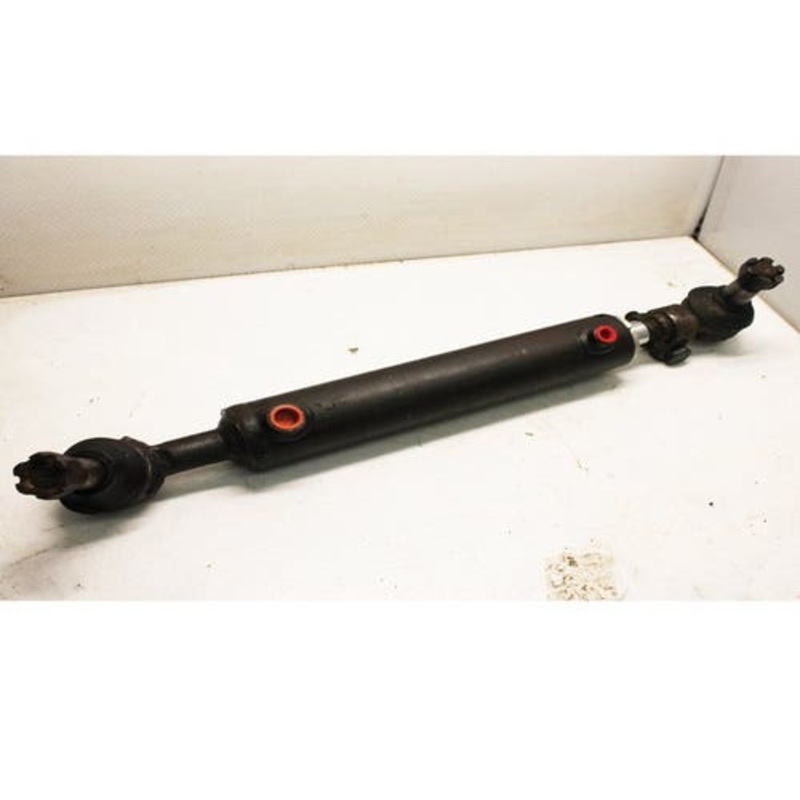 Used MFWD Steering Cylinder Assembly - Left Hand fits Case IH 7110 7120 7130 7140 7150 7230 7240 7250 7210 7220 1349019C1 fits Dana Spicer 070SL114-1