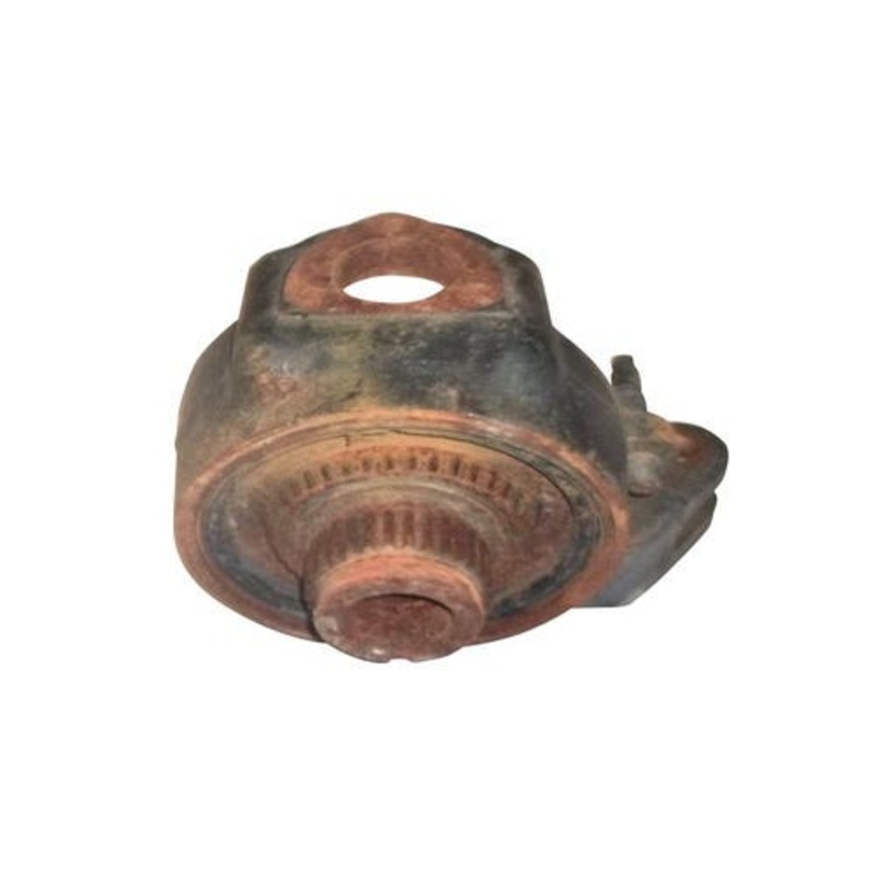 Used MFWD Steering Knuckle Right Hand fits Case IH Maxxum 130 Maxxum 140 Puma 165 87330073 fits New Holland T6010 T6030 T6050 T6070 87330073