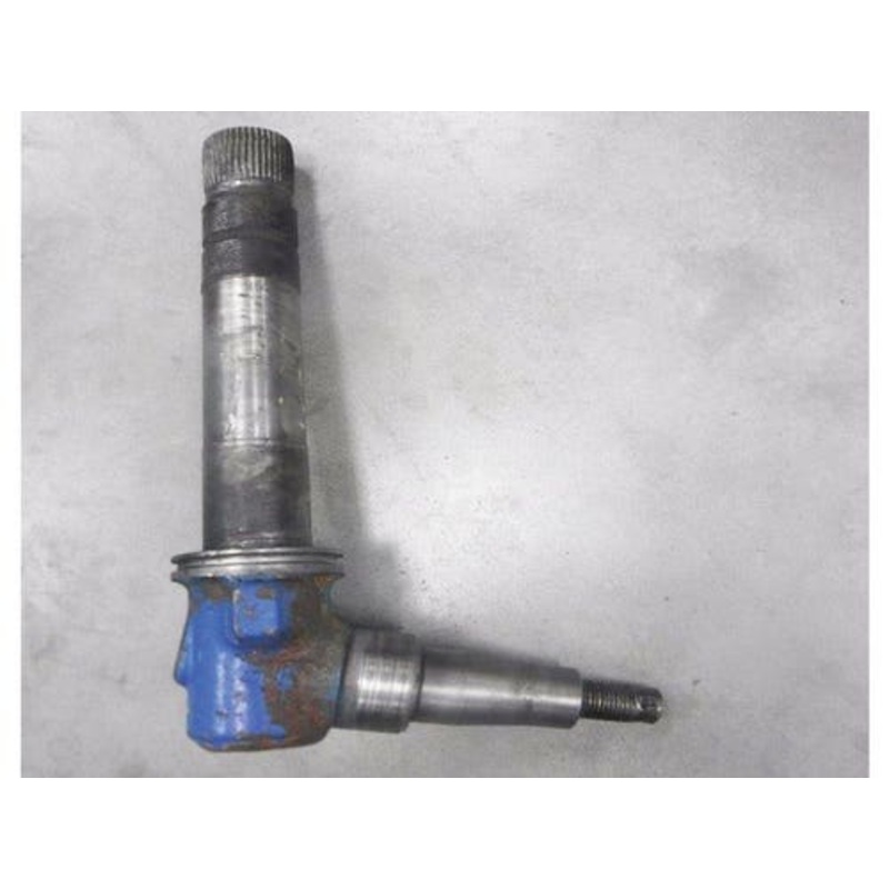 Used Spindle - RH fits New Holland TC25 TC29 1530 1630 TC33 TC30 1725 fits Ford 1320 1520 1620 1715 SBA330301940 SBA330301950