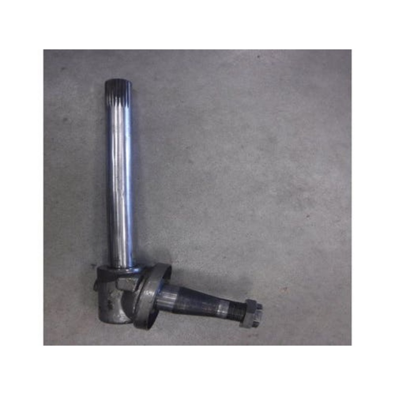 Used Spindle - Right Hand fits Massey Ferguson 298 698 699 1675753M91