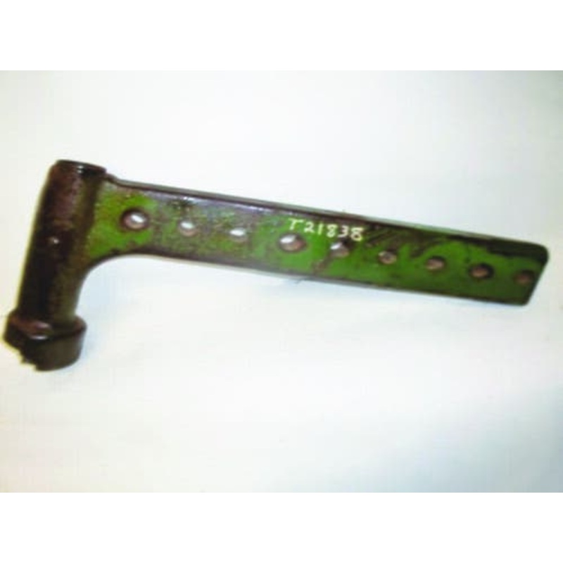 Used Axle Knee Left Hand fits John Deere 1020 1030 1120 1130 1520 2020 2030 2150 2255 2350 2550 1640 2040 1040 1140 1550 1750 1850 1640 2040 AT22239
