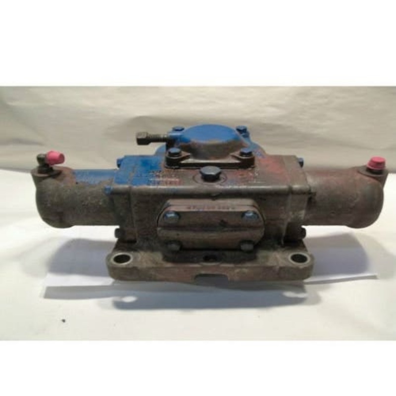 Used Front Power Steering Motor Assembly fits Ford 5000 5200 6600 7000 7200 7600 8000 8200 8400 8600 9000 9200 9600 C7NN3A244B