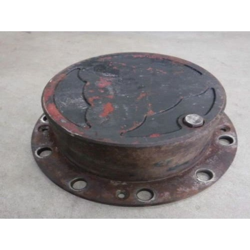 Used MFWD Carrier fits Massey Ferguson 8240 8245 8250 8260 3765011M1 fits White 3765011M1 fits Allis Chalmers 9765 3765011M1 fits Challenger 3765011M1