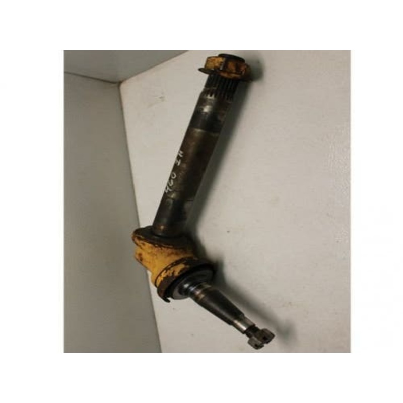 Used Spindle - RH/LH fits International 460 369143R11