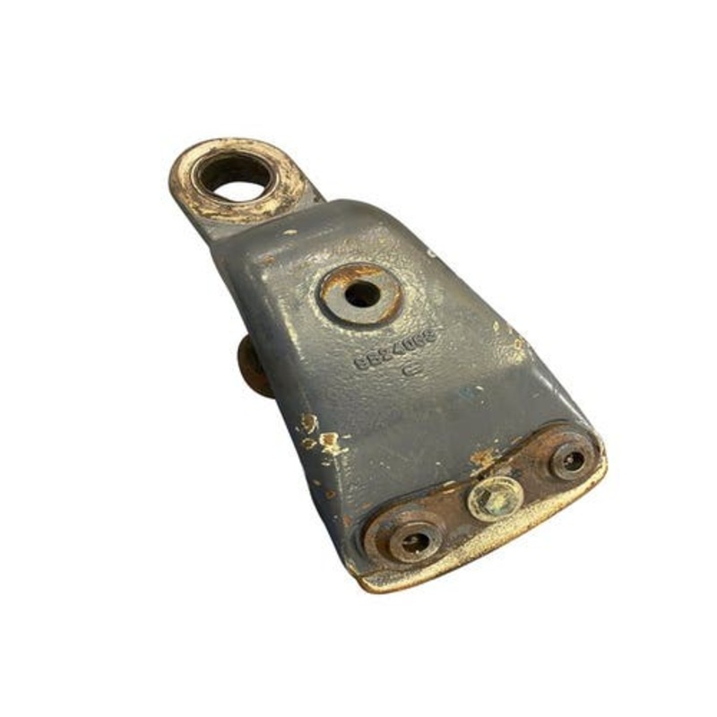Used Center Steering Link W/Arms fits New Holland 8670 8670A 8770 8770A 8870 8870A 8970 8970A 9824063 9824062