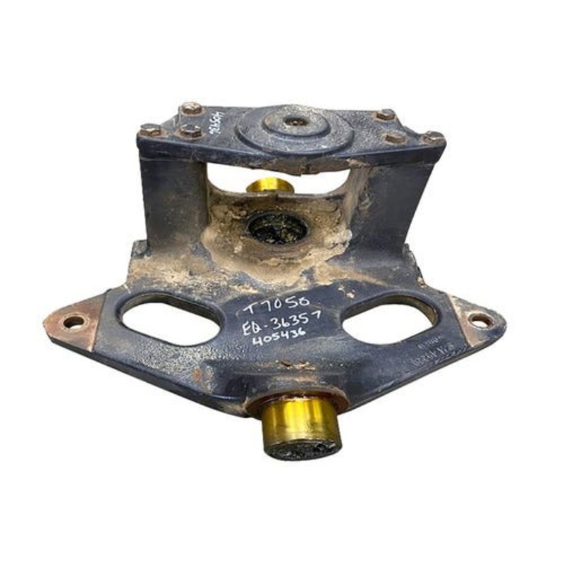 Used Front Axle Support Pivot fits New Holland T6010 T6030 T6050 T6070 T7030 T7040 T7050 T7060 T7.230 T7.235 T7.245 T7.250 T7.260 T7.270 87653143