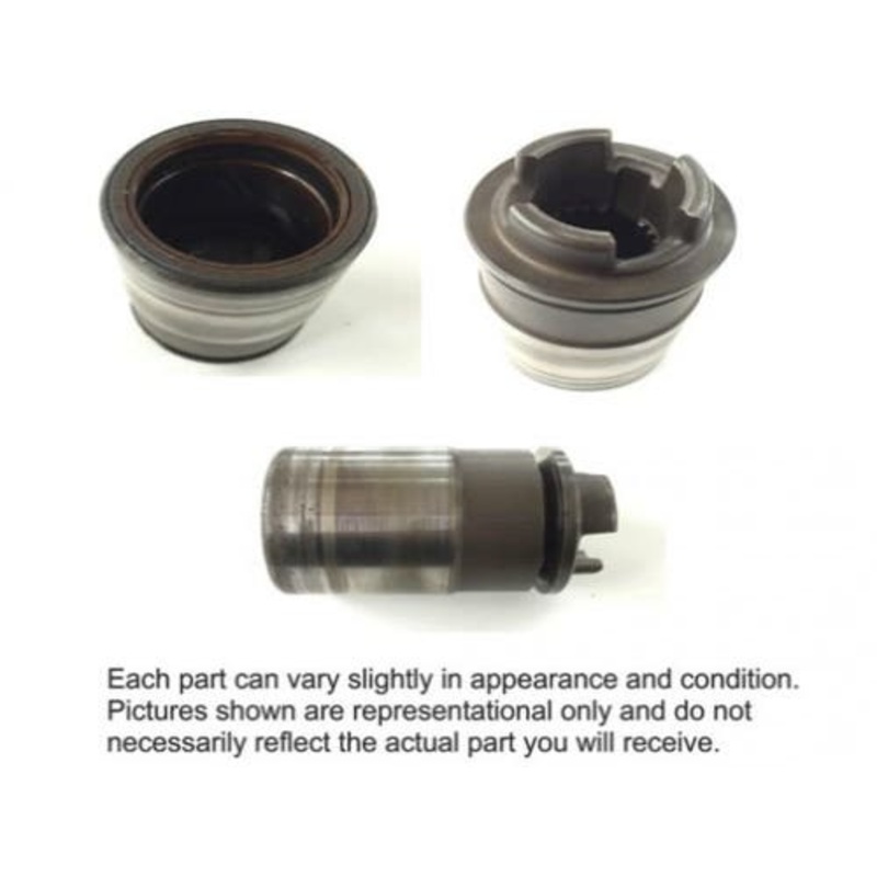 Used Planteary Pinion Shaft Sleeve fits John Deere 4050 4055 4250 4255 4450 4455 4555 4560 4650 4755 4760 4850 4955 4960 8100 8200 8300 8400 R127715