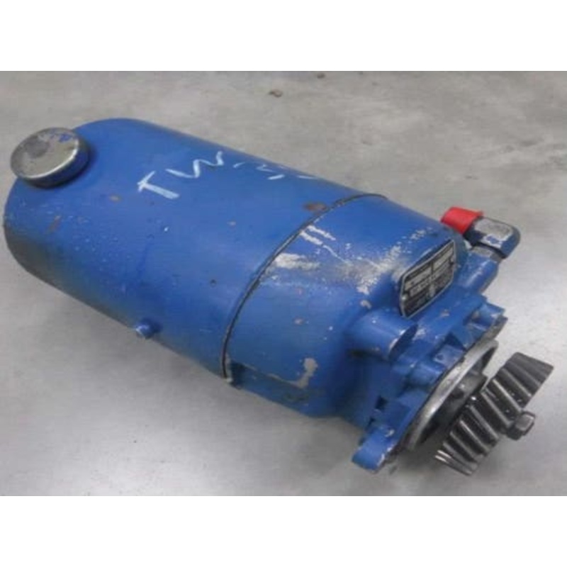 Used Power Steering Pump fits Ford TW30 TW35 8530 8630 8730 8830 D8NN3K514JD