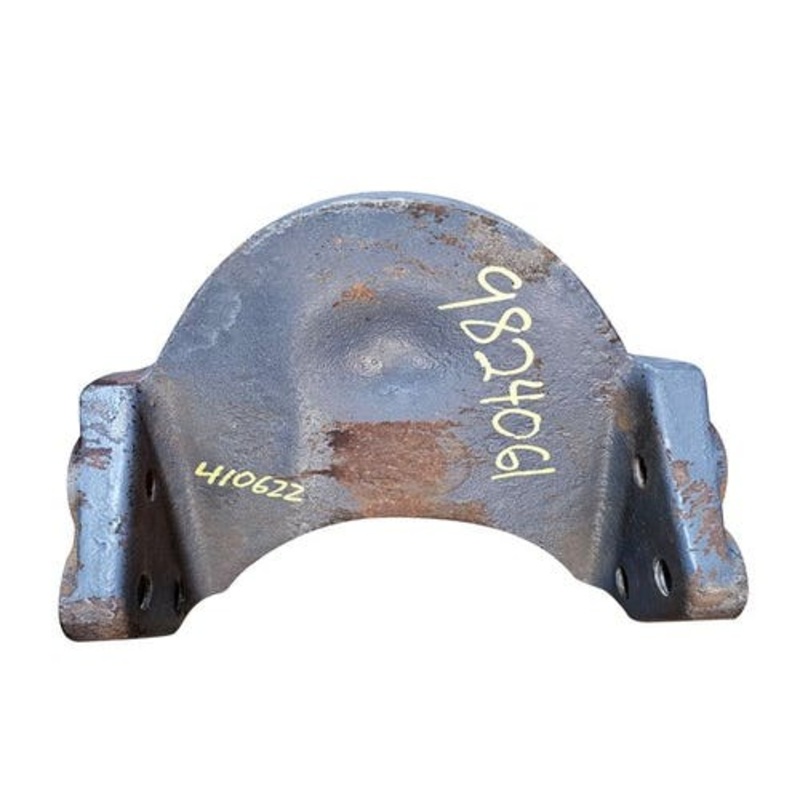 Used Rear Axle Support fits New Holland 8670 8670A 8770 8770A 8870 8870A 8970 8970A 9824061