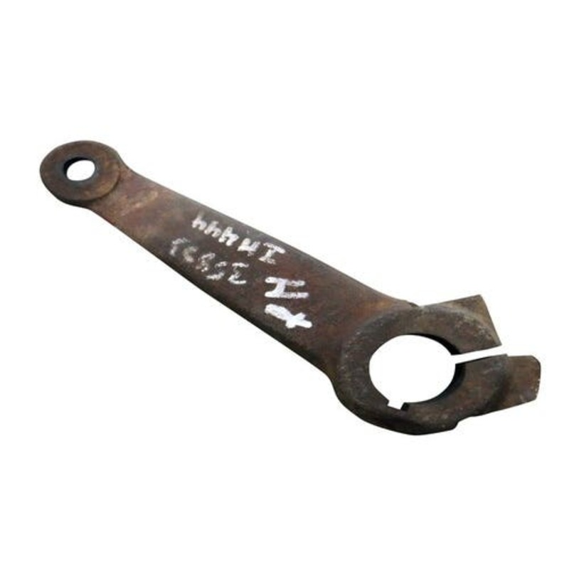 Used Steering Arm - Right Hand fits International 404 424 444 2404 2424 2444 444 2404 2424 2444 376348R1