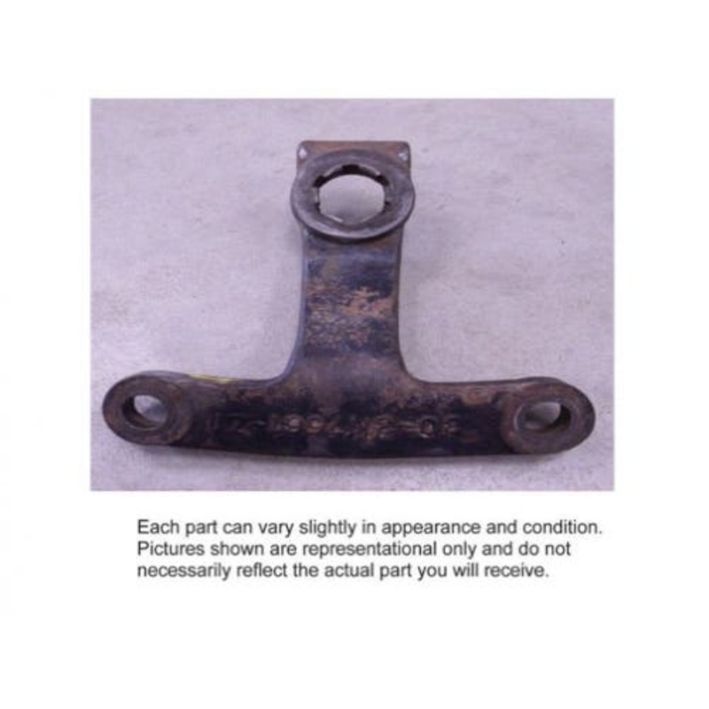 Used Center Steering Arm fits White 2-85 2-105 2-135 2-155 72160392 30-3117561