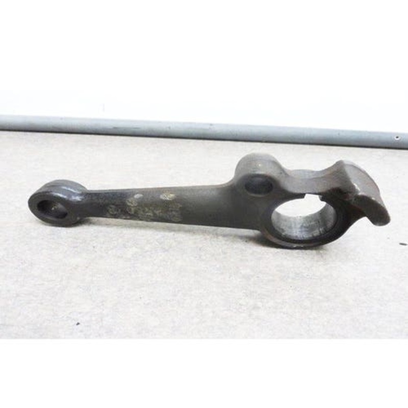 Used Steering Arm RH fits Allis Chalmers 170 175 6060 6070 70256034