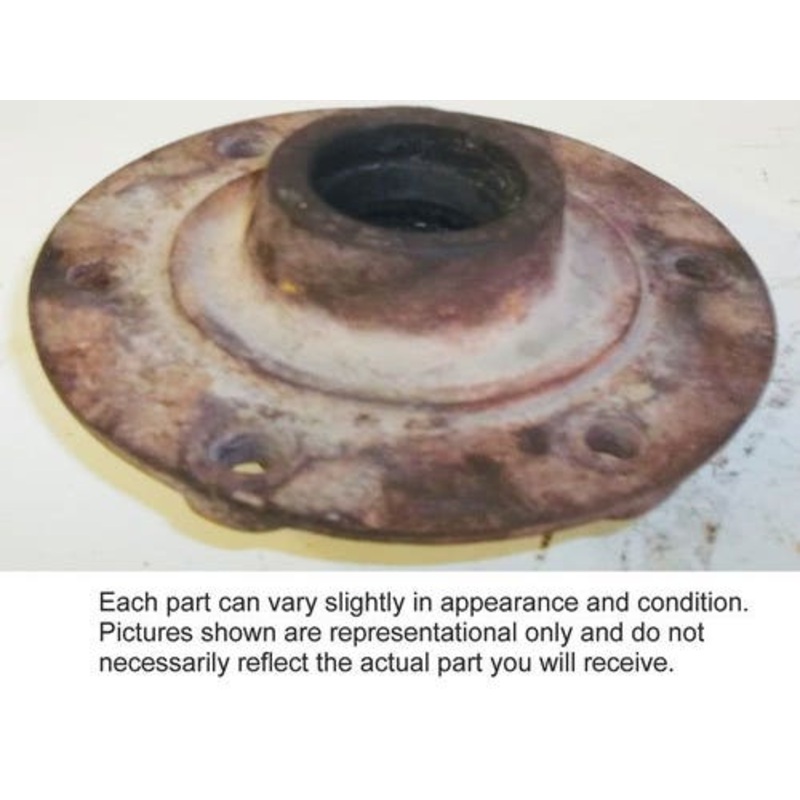 Used Wheel Hub fits John Deere 2020 1020 1520 2020 2030 T21543