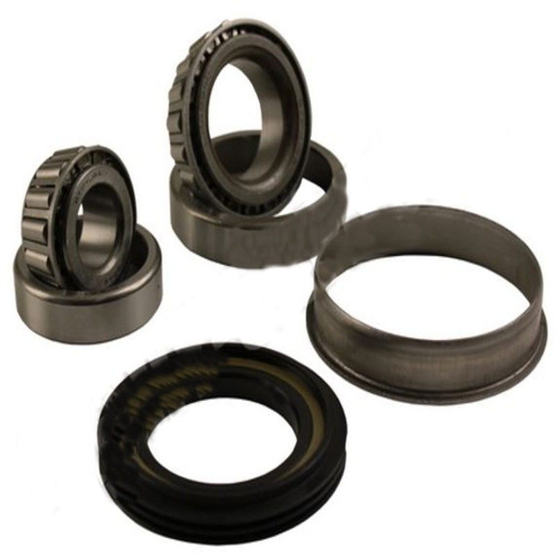 1094015R92 Wheel Bearing Kit for IH 574 584 585 595 595XL 674 685 685XL