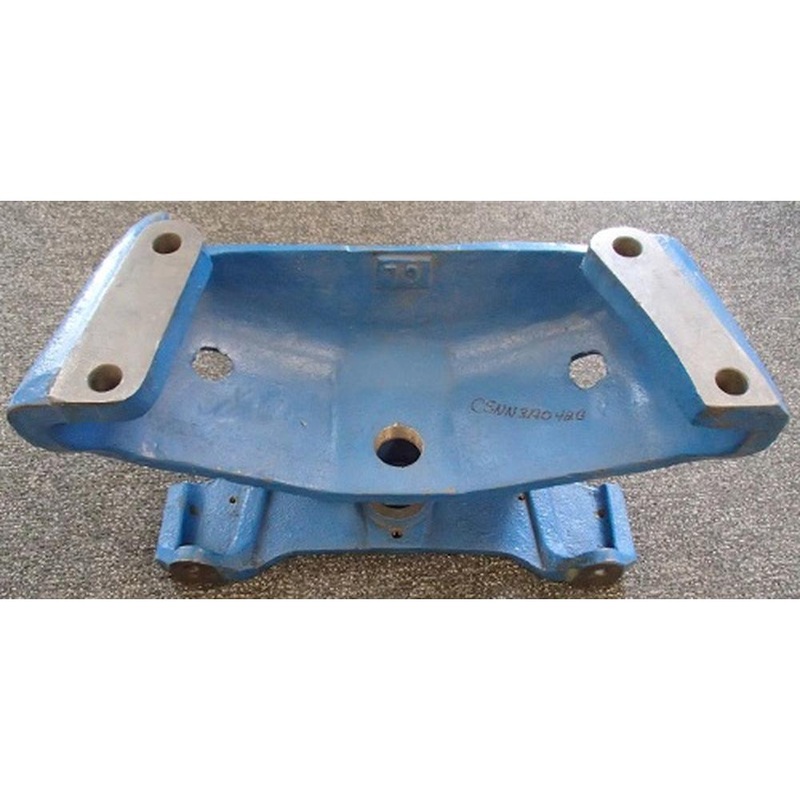 C5NN3A042 Front Axle Support Fits Ford/NH 2000 3000 2120 2110 4140 4000 4110